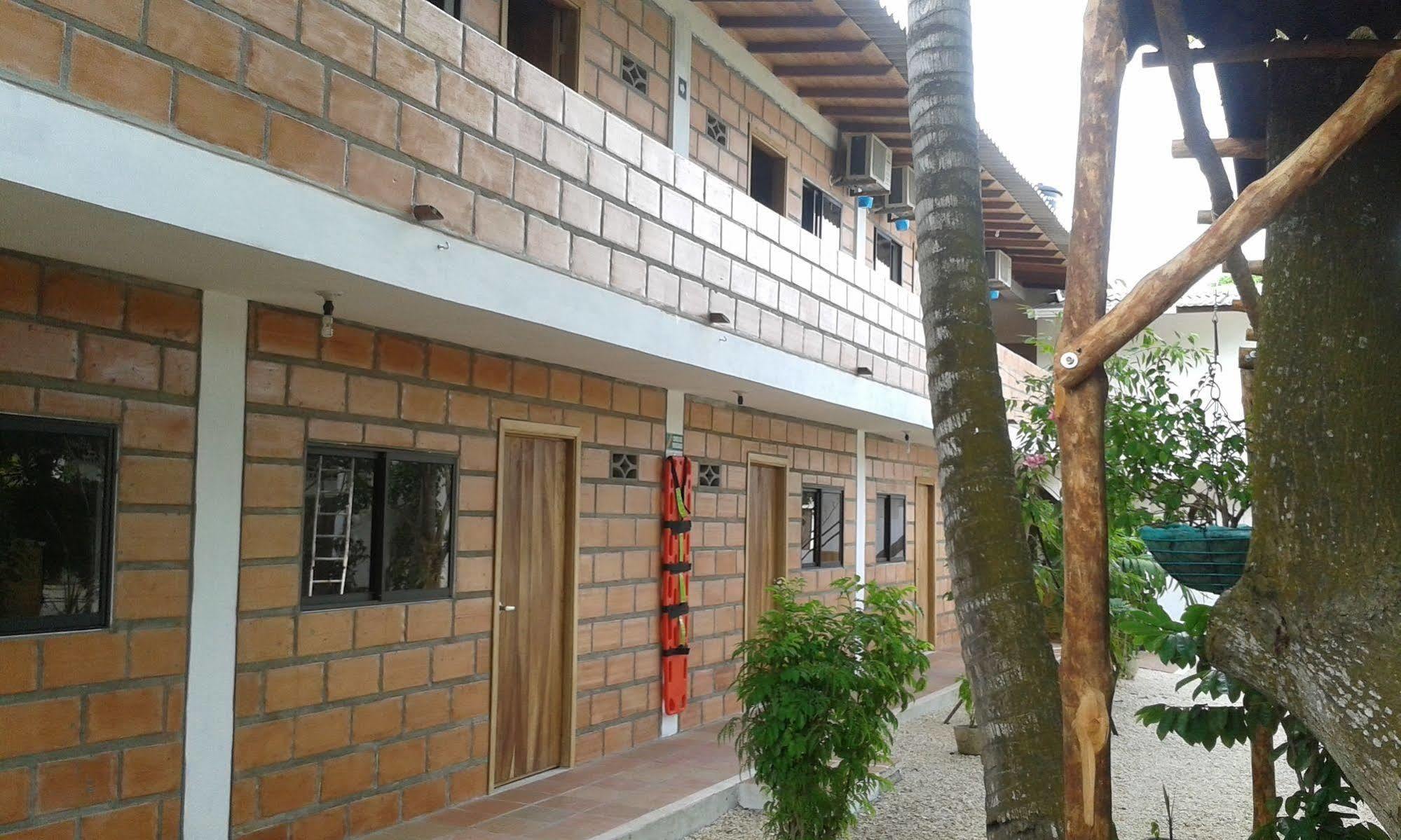 Hotel Pizzeria Opera Tolu Luaran gambar