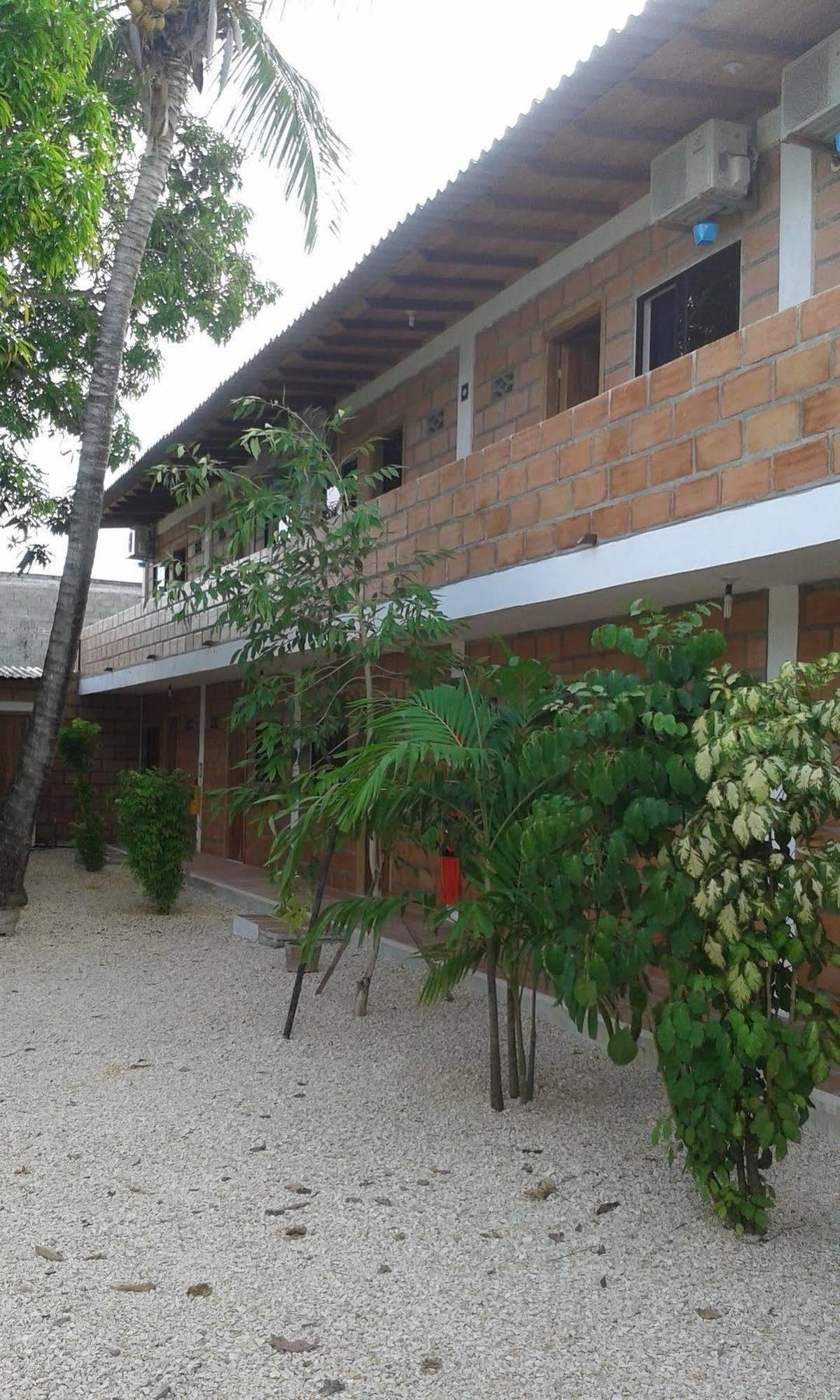 Hotel Pizzeria Opera Tolu Luaran gambar